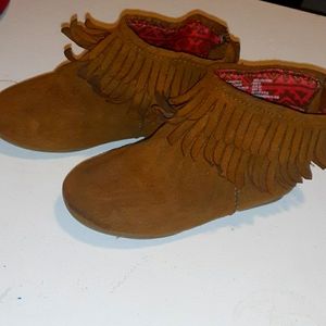 Tottler Garanimals small boot size 6